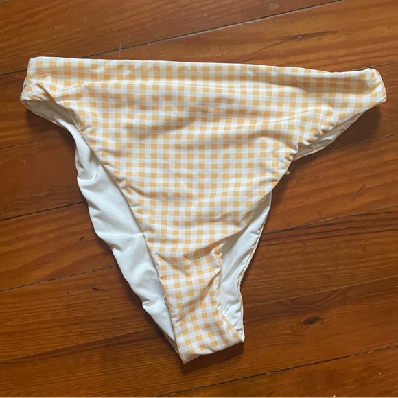 Dippin Daisys yellow gingham bikini Elise top XS and Seashore bottoms S NWT - Picture 6 of 9